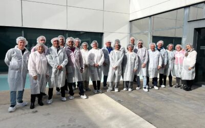 La asociación “Paisajes de Lavanda de Brihuega” visita las instalaciones de Puig en Alcalá de Henares